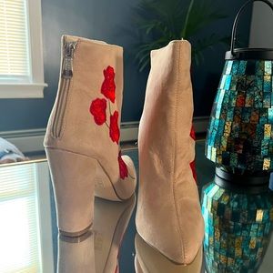 Suede rose boot heels